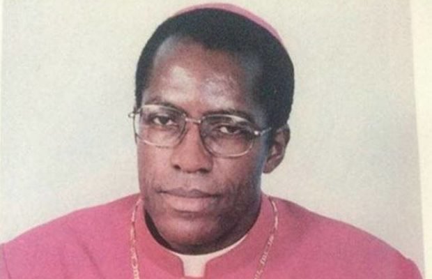 Archbishop commits suicide by jumping into River