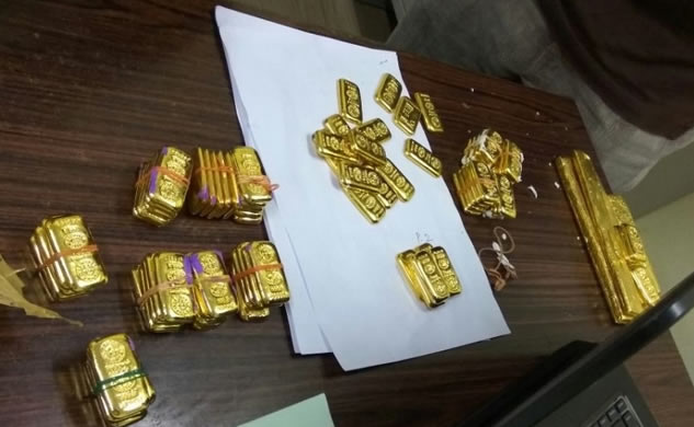 Customs arrest man with gold-filled bottom