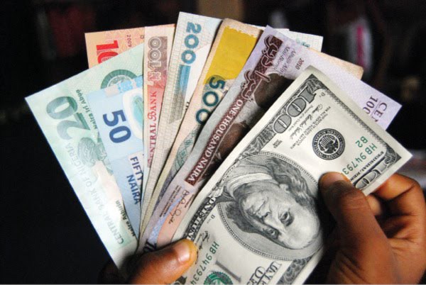 Naira weakens to 367/dollar