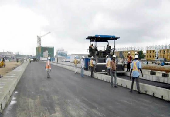 Contractors incur extra costs removing pipelines from Apapa road