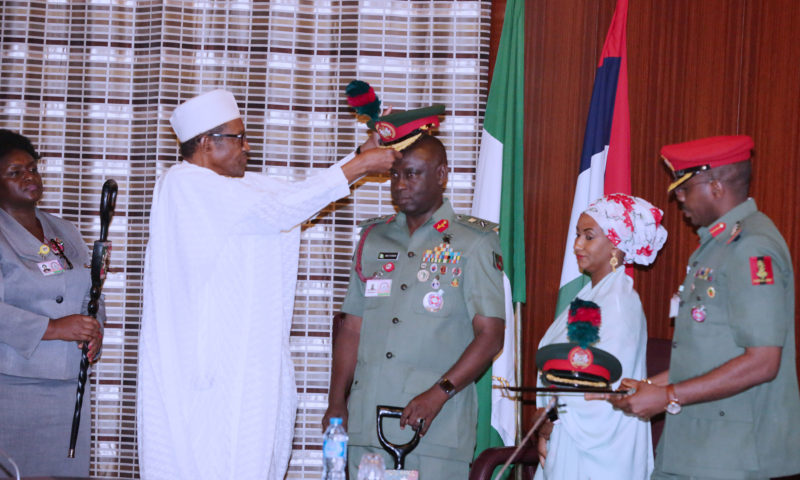 PRESIDENT BUHARI DECORATES COMM’DER GUARD BRIGADE, MAJ GEN YUSUF .DEC 5 2017