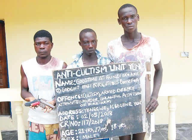 Inspector shot as police arrest three cult members