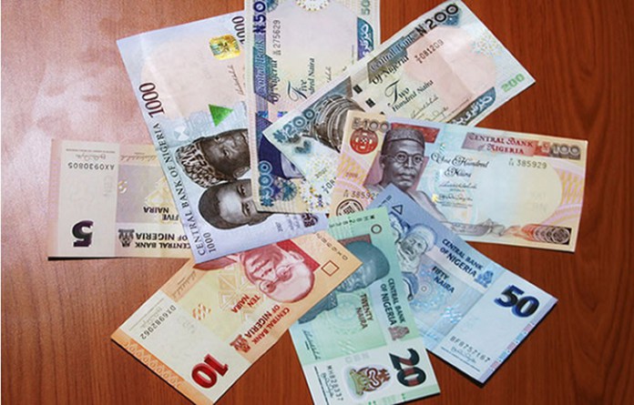 Naira gains 40kobo against dollar at parallel market