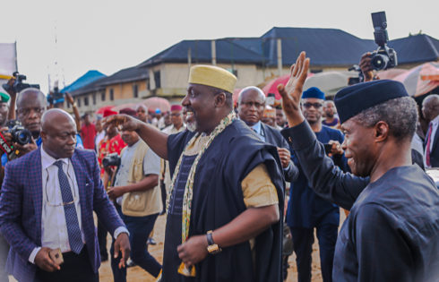 VP Osinbajo arrives Relief Market, Owerri; flanked by He is accompanied by Governor of Imo State, Owelle Rocha's Okorocha.