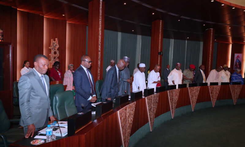 PRESIDENT BUHARI PRESIDES OVER FEC MEETING.