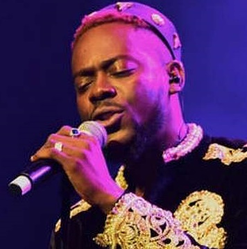 I couldn’t save my sister’s life with all the money I had – Adekunle Gold