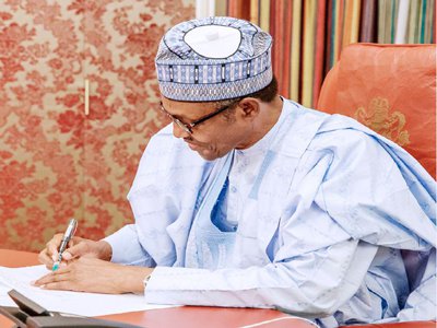 Buhari signs N30,000 Minimum Wage Bill