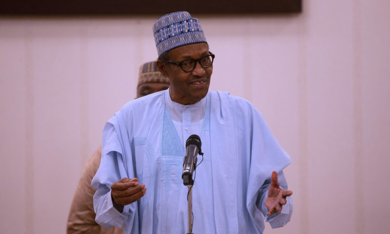 PRESIDENT BUHARI BREAKS RAMADAN FAST WITH FEC MEMBERS, SERVICE CHIEF AND MGDs.