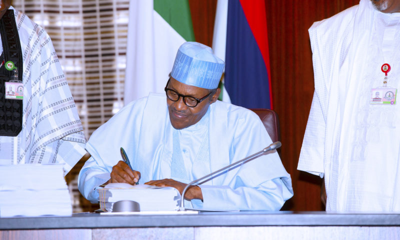 PRESIDENT BUHARI SIGNS 2019 BUDGET. MAY 27 2019