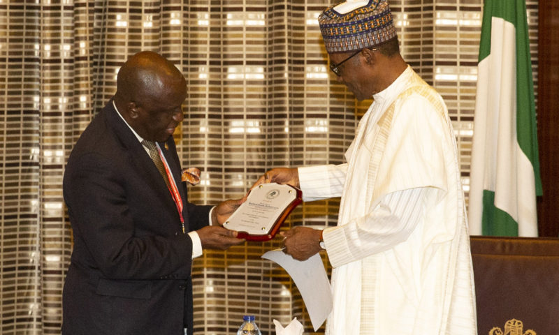 PRESIDENT BUHARI RECEIVES LAGOS CHAMBERS OF COMMERCE AND IND