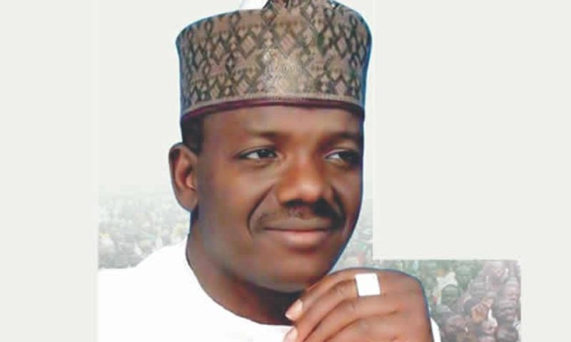 Zamfara ex-commissioners, 12,567 others defect to PDP