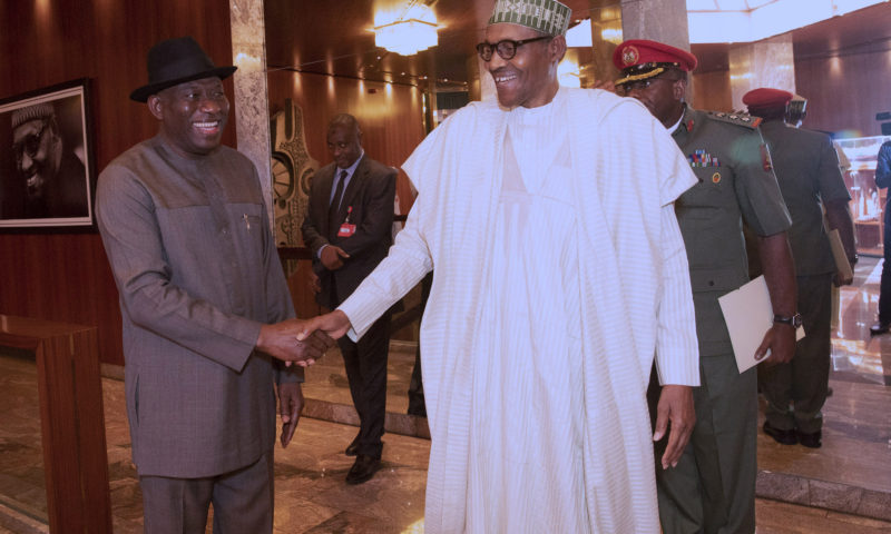 PRESIDENT BUHARI RECEIVES FORMER PRESIDENT DR. JONATHAN. OCT