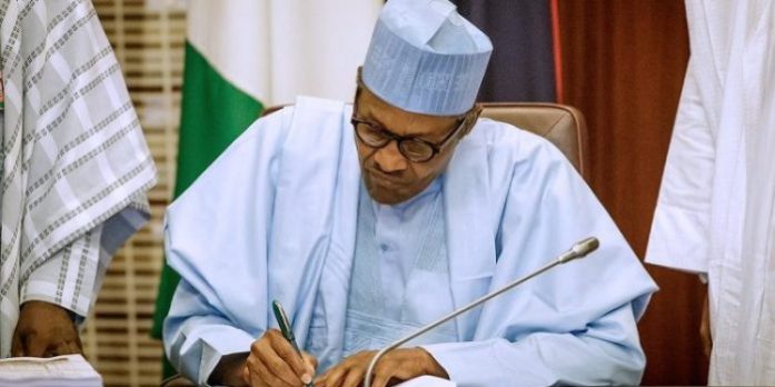Why I can’t interfere in Ganduje, Emir of Kano dispute —Buhari