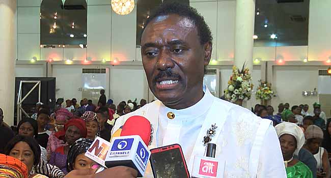 Okotie opposes social distancing in churches, slams CAN