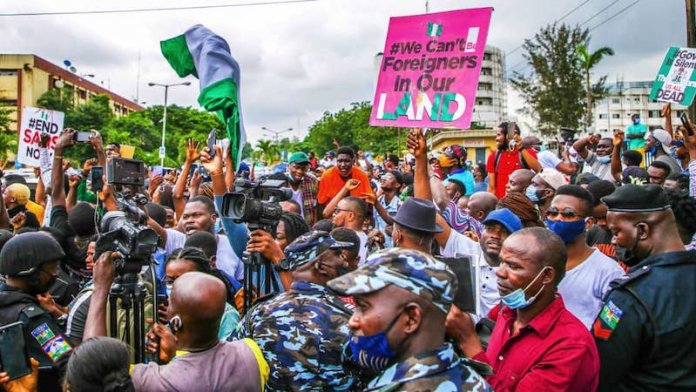 EndSARS Protests Turn Violent in Osun, Abuja, Commotion in Lagos