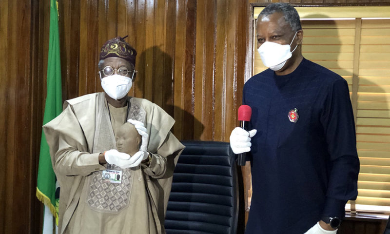 Onyeama Hands over Repatriated 600-year-old Ife Artefact to Information Minister