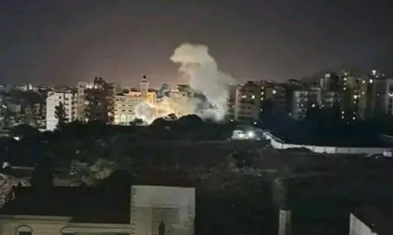 Israeli strikes on Gaza kill 10